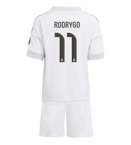 Real Madrid Rodrygo Goes #11 Jalkapallovaatteet Lasten Kotipeliasu 2025-26 Lyhythihainen (+ Lyhyet housut)